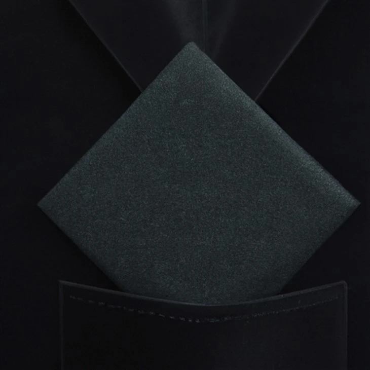Tsho tiv no Pocket Handkerchief